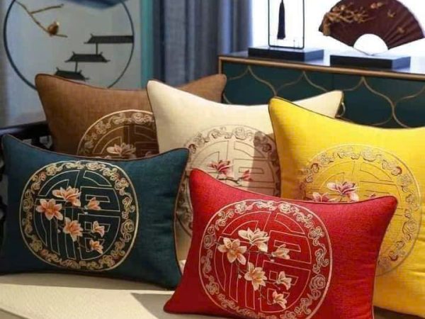 Các mẫu đệm ghế thêu hoạ tiết 83